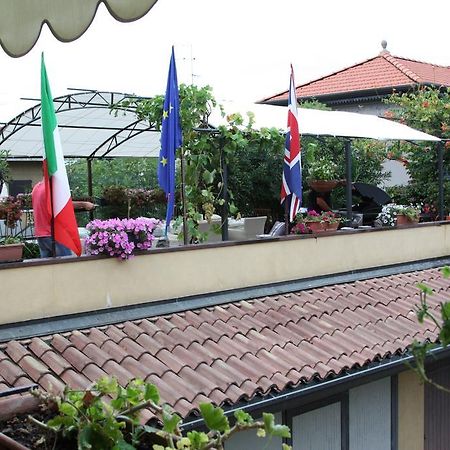 Touristic Apartment "Agata" ซีร์มิโอเน ภายนอก รูปภาพ