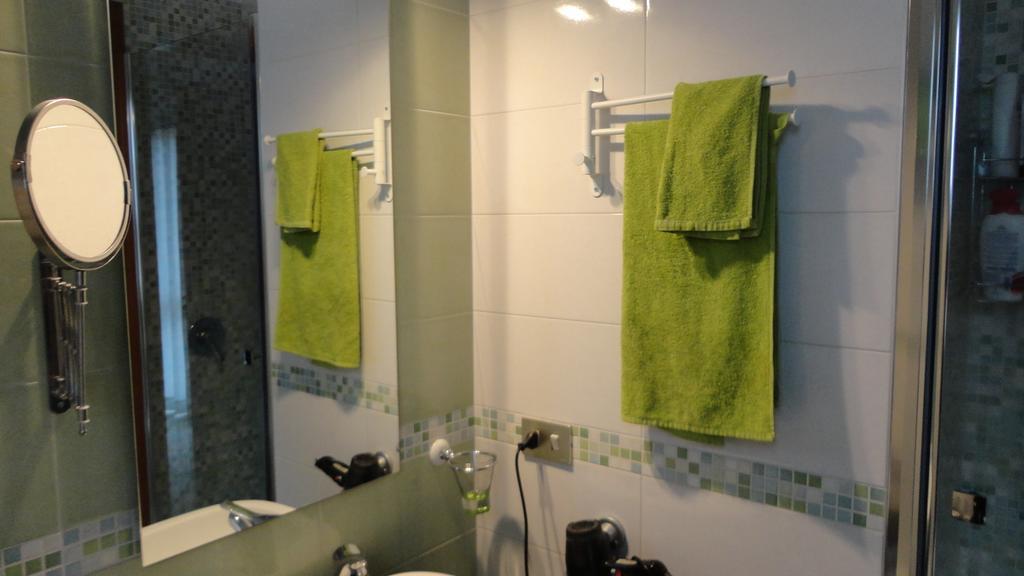 Touristic Apartment "Agata" ซีร์มิโอเน ห้อง รูปภาพ